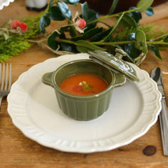 Pomponner Dinner Plate