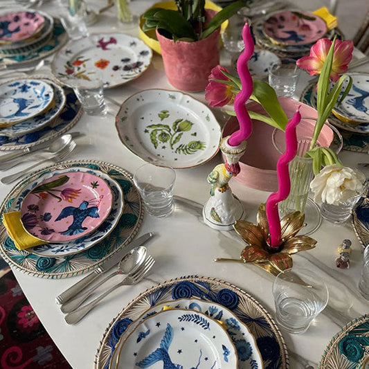 THE HOSTESS EDIT
