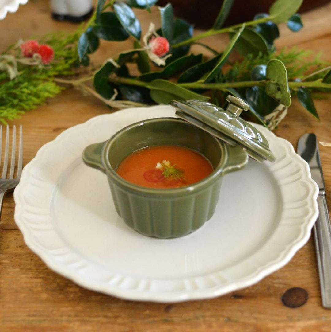 Pomponner Dinner Plate