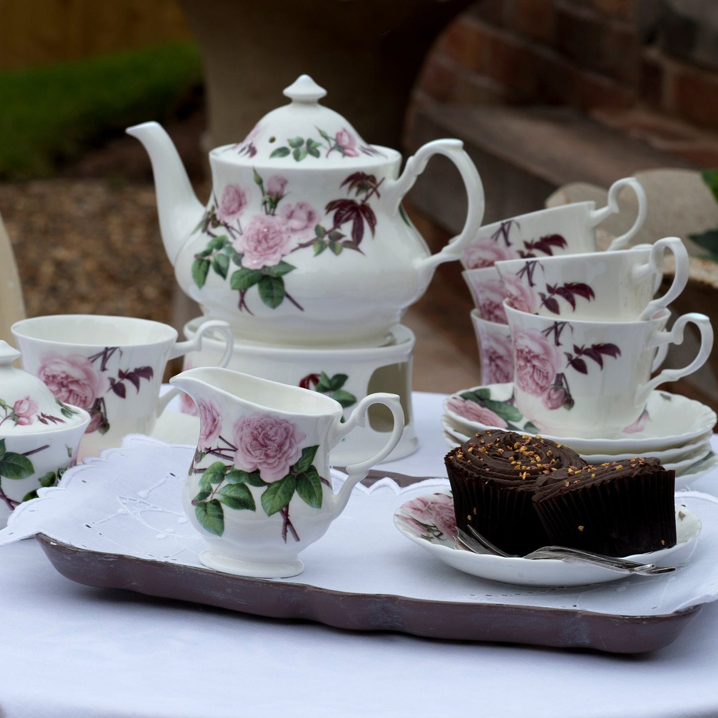 David Austen Roses Large Round Teapot