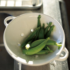 White Berry bowl